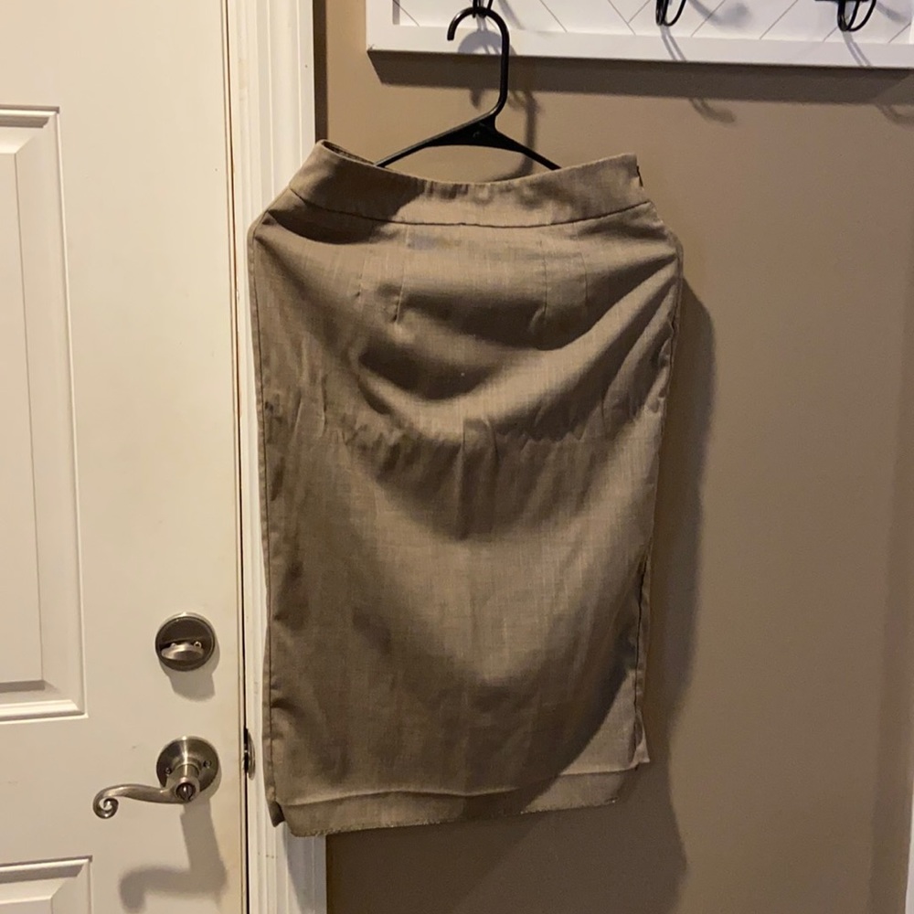 Size 0 pencil skirt - New York & Company